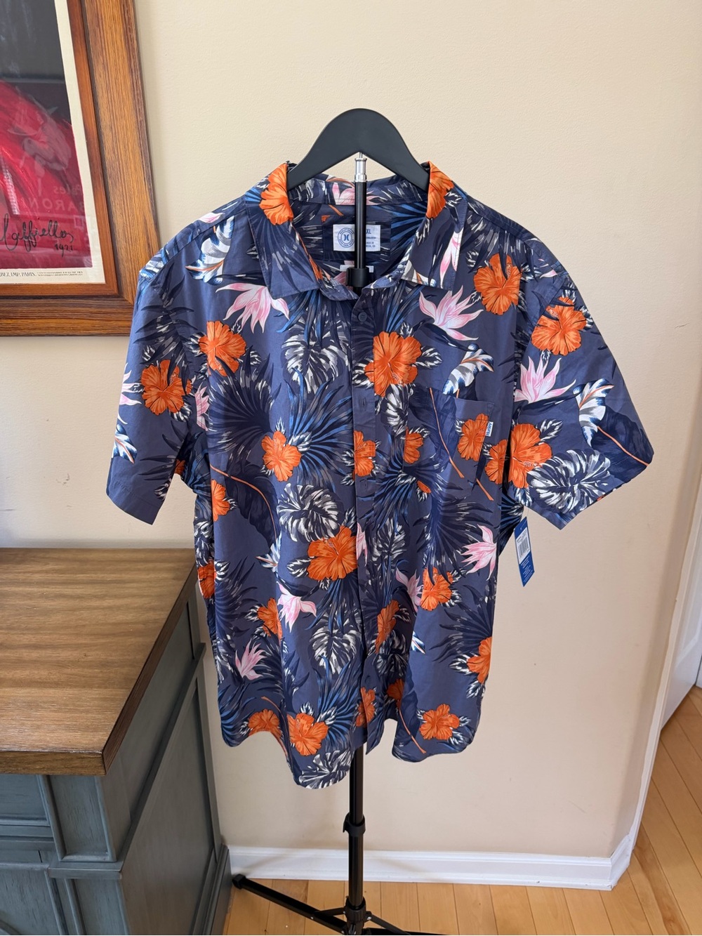 Hurley Hibiscus Shirt XXL Blue Floral Button Up NWT Tropical Summer